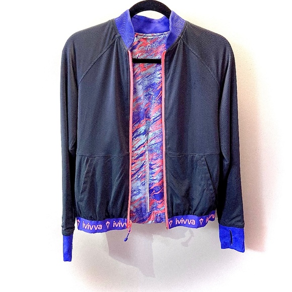 Ivivva Reversible Zip-up Sweater - Picture 2 of 2